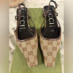 Gucci Monogram Flat Slingback/ballet size 38